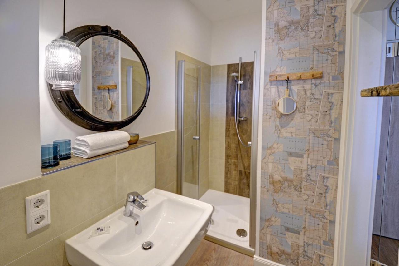 Fewo1846 Intermar - Marina Del Rey - Elegantes Studioapartment Mit Meerblick Und Eigenem Strandkorb Gluecksburg Luaran gambar