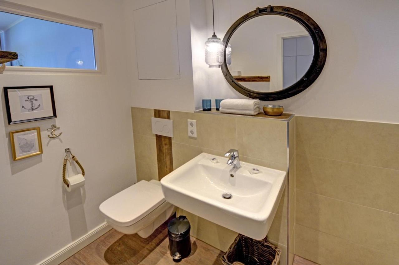 Fewo1846 Intermar - Marina Del Rey - Elegantes Studioapartment Mit Meerblick Und Eigenem Strandkorb Gluecksburg Luaran gambar